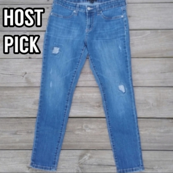 Banana Republic Denim - SOLD!!!!! Host Pick 11/27/21 Banana Republic Jeggings